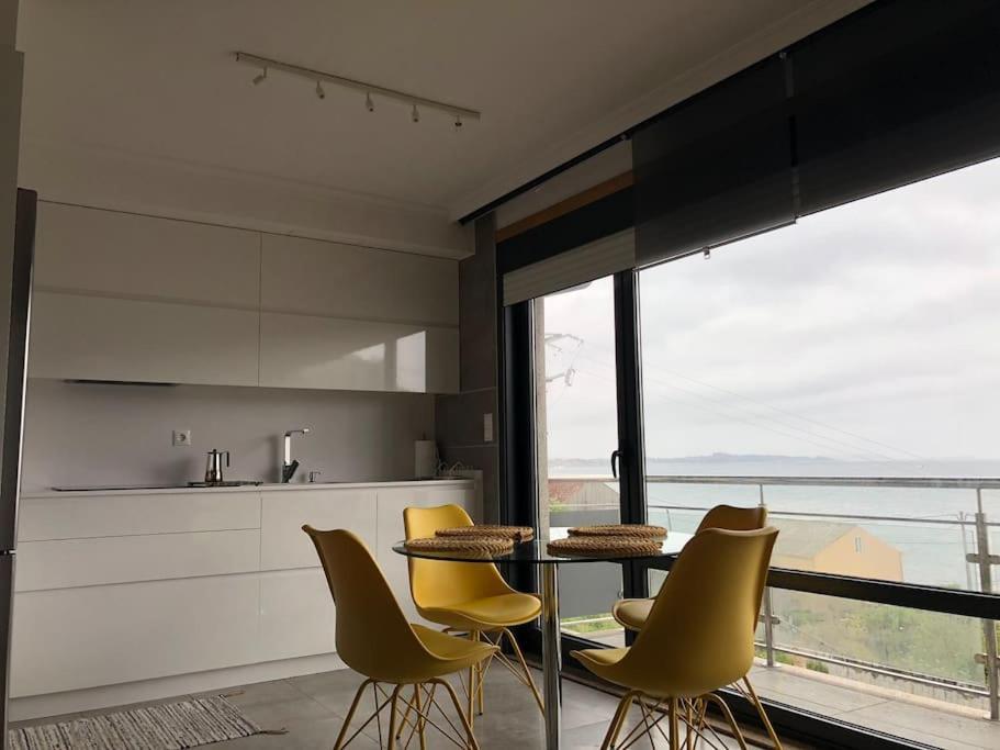 Ferienwohnung Piso En La Playa Ribeira Exterior foto